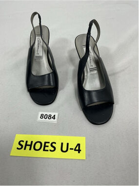 Womans Excellent Condition Caressa Slipon Slingback Pumps 7 M Blue